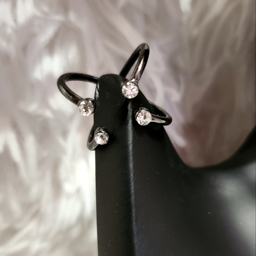 Gunmetal ring‎